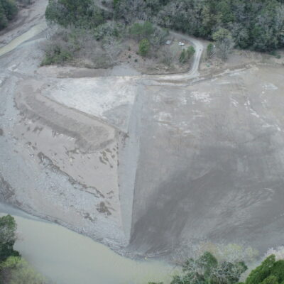 令和４年度ダム管理第２－４－２号渡川ダム　堆積土砂除去及び土砂処分場整備工事　その２>画像1