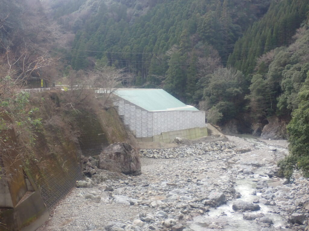 令和５年度４河川災第５９９－１号十根川　久津の元地区　河川災害復旧工事画像3