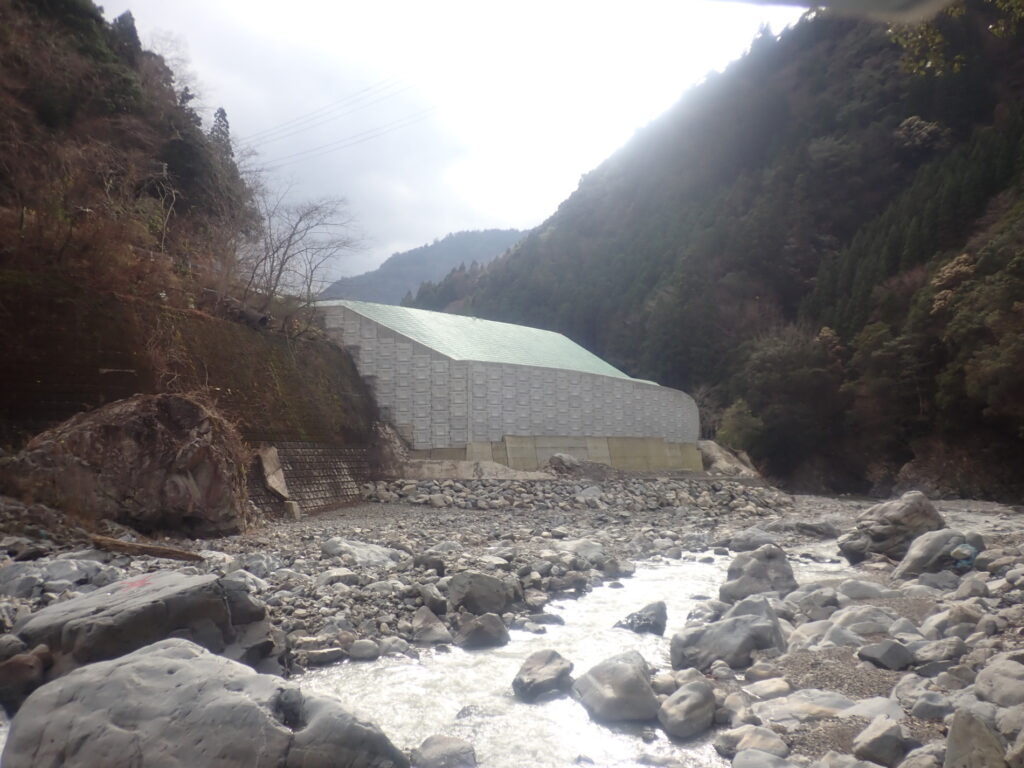 令和５年度４河川災第５９９－１号十根川　久津の元地区　河川災害復旧工事画像4